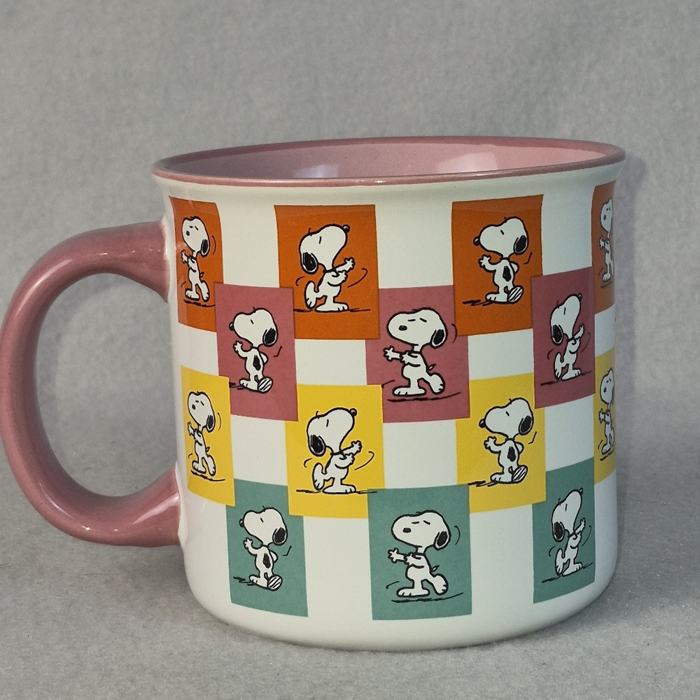 Peanuts 75th Anniversary Mug – Colorful Dancing Snoopy – 21 oz – LARGE New